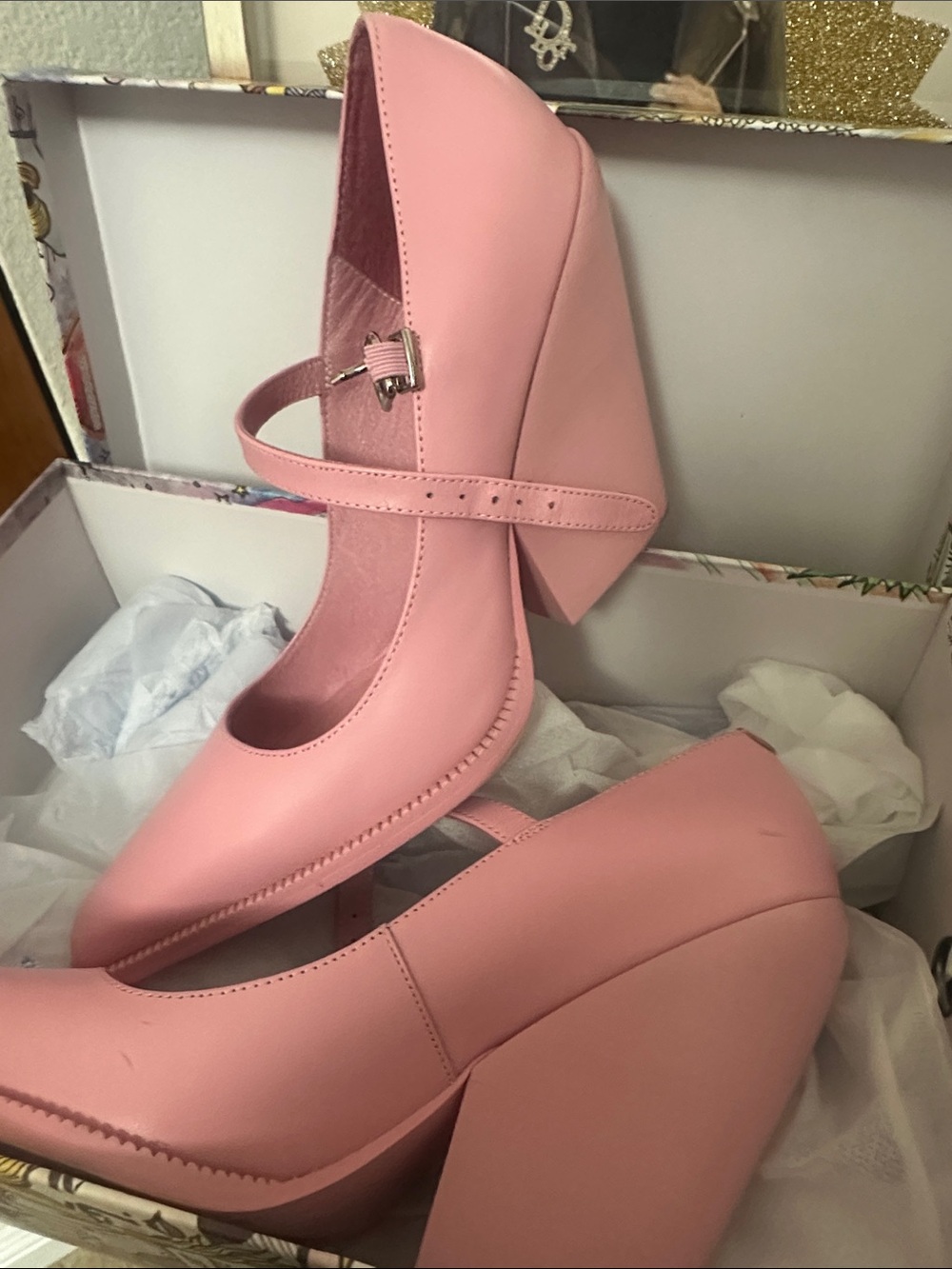 Jeffrey Campbell Women’s Pink Mary Jane Block Heel Pumps EUC